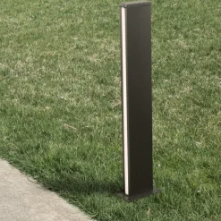 Lampioni Da Giardino-Selezionato da Mazzolaluce Lampione rettangolare nero moderno led 12w 3000k per esterno