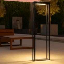 Lampioni Da Giardino-Selezionato da Mazzolaluce Lampione solare da giardino moderno nero con sensore di movimento