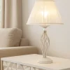 Lampade Da Tavolo-Maytoni grace lampada da tavolo per salotto bianca paralume in tessuto