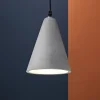 Lampade A Sospensione-Ideal Lux Oil2 sp1 lampada a sospensione cono cemento industriale