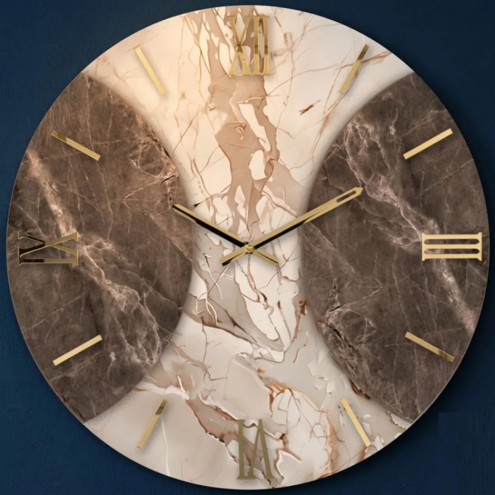Orologi Da Parete Moderni-Selezionato da Mazzolaluce Orologio a parete moderno effetto marmo design numeri romani oro 60cm