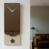 Orologi Da Parete Moderni-Selezionato da Mazzolaluce Orologio a pendolo da parete moderno cioccolato