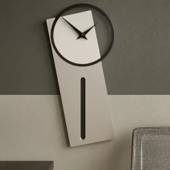 Orologi Da Parete Moderni-Selezionato da Mazzolaluce Orologio a pendolo moderno da parete sherlock legno colore alluminio