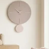 Orologi Da Parete Moderni-Selezionato da Mazzolaluce Orologio con pendolo da parete legno grigio prugna moderno