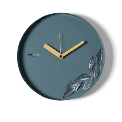 Orologi Da Parete Moderni-Selezionato da Mazzolaluce Orologio da muro moderno rotondo color petrolio con foglie