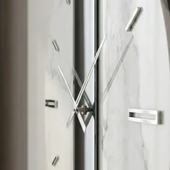 Orologi Da Parete Moderni-Selezionato da Mazzolaluce Orologio da parete 60cm kerlite laminato effetto marmo con specchio fume