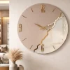 Orologi Da Parete Moderni-Selezionato da Mazzolaluce Orologio da parete 70 cm rotondo legno tortora resina effett marmo oro