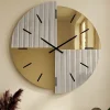 Orologi Da Parete Moderni-Selezionato da Mazzolaluce Orologio da parete 60 cm specchio cannettato e oro design moderno elegante