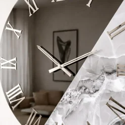 Orologi Da Parete Moderni-Selezionato da Mazzolaluce Orologio da parete 80 cm tondo specchio fume effetto marmo grigio chiaro