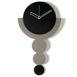 Orologi Da Parete Moderni-Selezionato da Mazzolaluce Orologio da parete con pendolo moderno nero e fango
