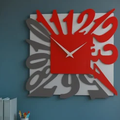 Orologi Da Parete Moderni-Selezionato da Mazzolaluce Orologio da parete design rosso moderno quadrato