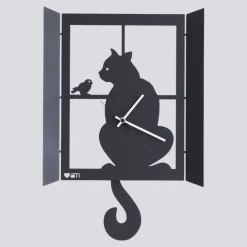Orologi Da Parete Moderni-Selezionato da Mazzolaluce Orologio da parete gatto alla finestra nero con pendolo
