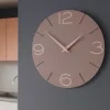 Orologi Da Parete Moderni-Selezionato da Mazzolaluce Orologio da parete grigio prugna forma rotonda moderno