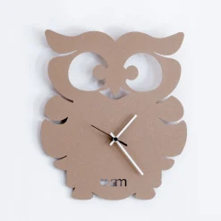 Orologi Da Parete Moderni-Selezionato da Mazzolaluce Orologio da parete gufino metallo beige moderno per cucina