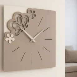 Orologi Da Parete Moderni-Selezionato da Mazzolaluce Orologio da parete merletto caffelatte quadrato moderno