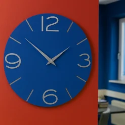 Orologi Da Parete Moderni-Selezionato da Mazzolaluce Orologio da parete moderno blu elettrico