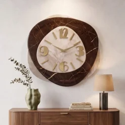 Orologi Da Parete Moderni-Selezionato da Mazzolaluce Orologio da parete moderno effetto marmo chiaro dettagli oro