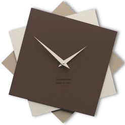 Orologi Da Parete Moderni-Selezionato da Mazzolaluce Orologio da parete moderno legno cioccolato beige