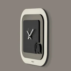 Orologi Da Parete Moderni-Selezionato da Mazzolaluce Orologio da parete moderno quadrato nero e fango con elefante