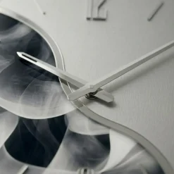 Orologi Da Parete Moderni-Selezionato da Mazzolaluce Orologio da parete moderno resina effetto marmo per soggiorno rotondo 70cm