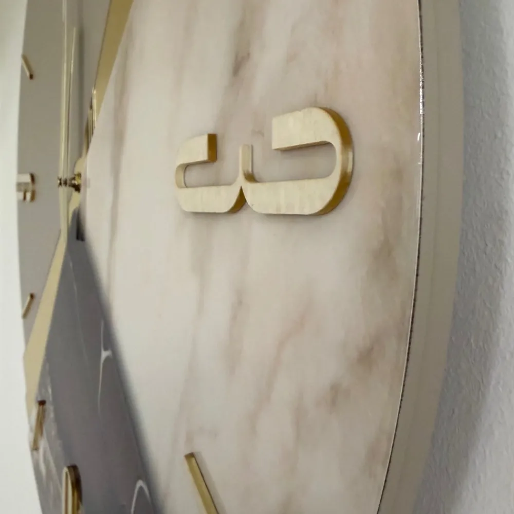 Orologi Da Parete Moderni-Selezionato da Mazzolaluce Orologio da parete rotondo 60 cm design contemporaneo