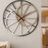 Orologi Da Parete Moderni-Selezionato da Mazzolaluce Orologio grande da parete moderno caffelatte