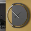 Orologi Da Parete Moderni-Selezionato da Mazzolaluce Orologio grigio da parete design moderno