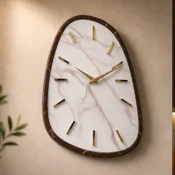 Orologi Da Parete Moderni-Selezionato da Mazzolaluce Orologio moderno a parete effetto marmo chiaro dettagli foglia oro