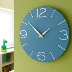 Orologi Da Parete Moderni-Selezionato da Mazzolaluce Orologio moderno da parete blu luce per cameretta