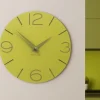 Orologi Da Parete Moderni-Selezionato da Mazzolaluce Orologio moderno da parete 30cm verde cedro
