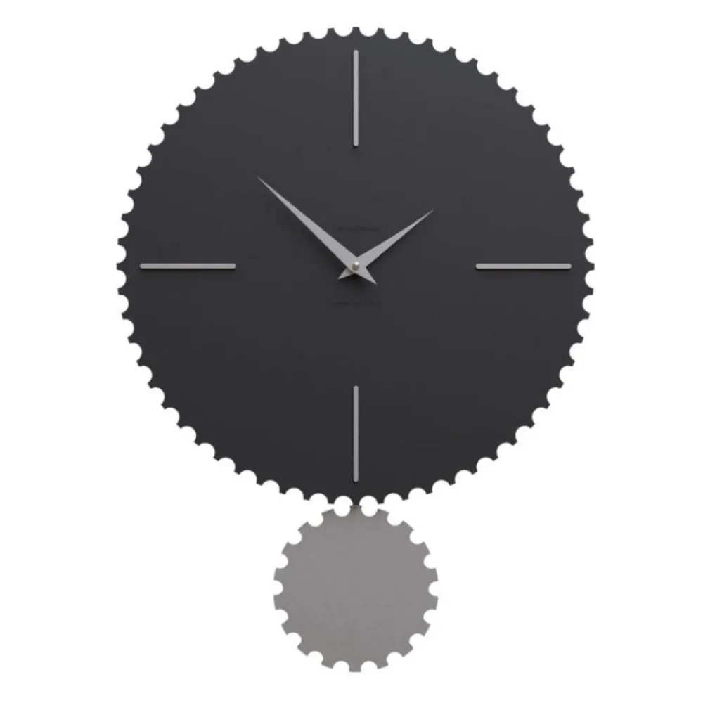 Orologi Da Parete Moderni-Selezionato da Mazzolaluce Orologio nero da parete con pendolo moderno in legno