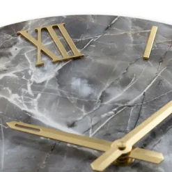 Orologi Da Parete Moderni-Selezionato da Mazzolaluce Orologio particolare da parete rotondo effetto marmo e oro 60cm