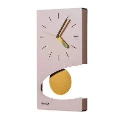 Orologi Da Parete Moderni-Selezionato da Mazzolaluce Orologio rettangolare da parete color gelso con pendolo dorato