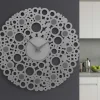Orologi Da Parete Moderni-Selezionato da Mazzolaluce Orologio rotondo da muro moderno legno color alluminio