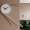 Orologi Da Parete Moderni-Selezionato da Mazzolaluce Orologio rotondo da muro moderno bianco design linee