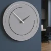 Orologi Da Parete Moderni-Selezionato da Mazzolaluce Orologio rotondo da parete in legno moderno grigio quarzo