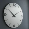 Orologi Da Parete Moderni-Selezionato da Mazzolaluce Orologio rotondo da parete moderno smarty legno colore alluminio