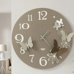 Orologi Da Parete Moderni-Selezionato da Mazzolaluce Orologio rotondo da parete sabbia moderno farfalle
