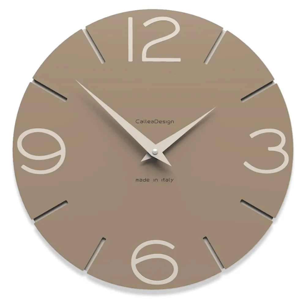 Orologi Da Parete Moderni-Selezionato da Mazzolaluce Orologio tondo da parete 30cm moderno legno caffelatte