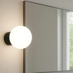 Applique Da Bagno-Perenz Illuminazione Perenz maga applique nera per bagno sfera vetro bianco