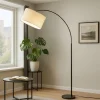 Lampade Da Terra-Selezionato da Mazzolaluce Piantana ad arco nera con paralume di lino beige