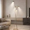Lampade Da Terra-Selezionato da Mazzolaluce Piantana beige luci orientabili moderna per soggiorno