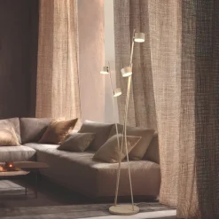 Lampade Da Terra-Selezionato da Mazzolaluce Piantana beige luci orientabili moderna per soggiorno