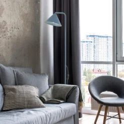 Lampade Da Terra-Selezionato da Mazzolaluce Piantana blu design minimal da lettura parabola orientabile