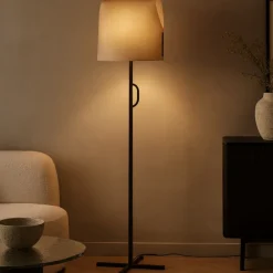 Lampade Da Terra-Selezionato da Mazzolaluce Piantana da terra da salotto paralume marrone