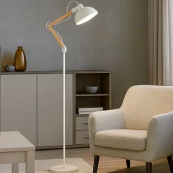 Lampade Da Terra-Selezionato da Mazzolaluce Piantana industriale da terra bianca e legno orientabile