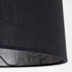 Lampade Da Terra-Selezionato da Mazzolaluce Piantana lampada scandinava tre piedi di legno paralume allungato nero