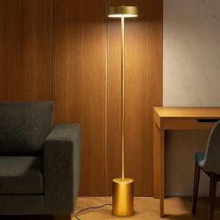 Lampade Da Terra-Selezionato da Mazzolaluce Piantana oro design minimale moderna led 17w 3000k