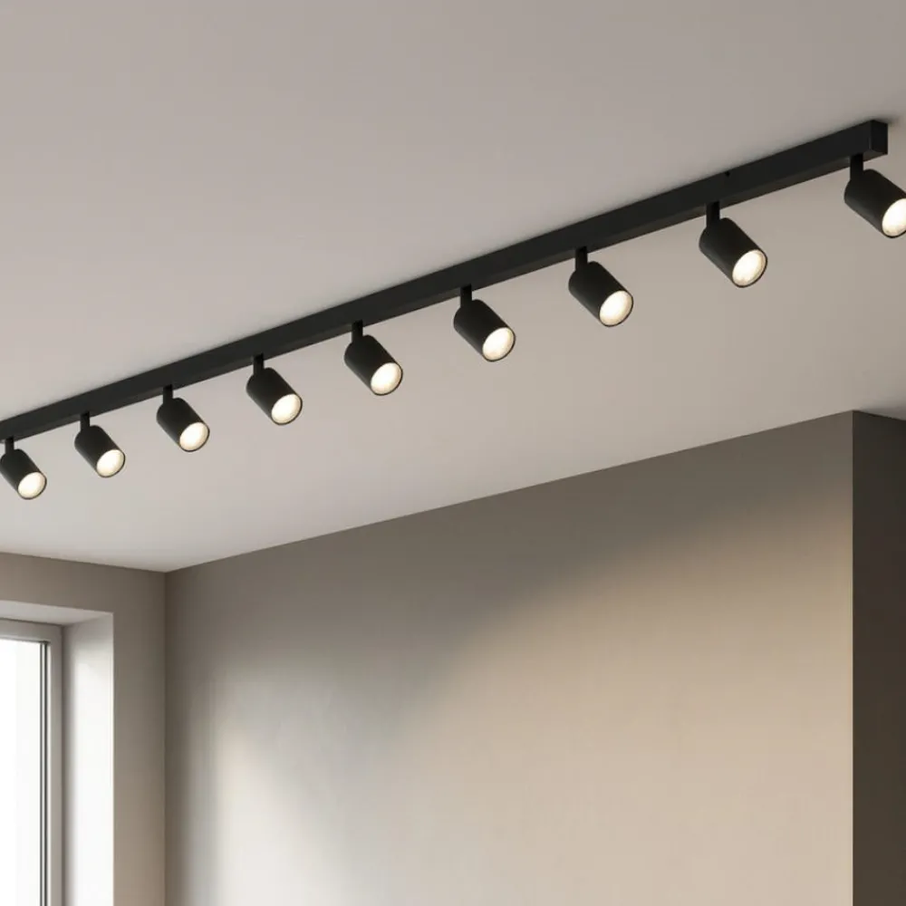 Plafoniere Moderne-Selezionato da Mazzolaluce Plafoniera a binario nera 170cm con 8 faretti orientabili
