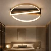 Plafoniere Moderne-Selezionato da Mazzolaluce Plafoniera camera da letto tonda nero e ottone led 3000k dimmerabile